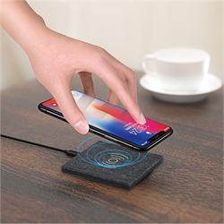 40430047-120190513-9568-17boxw0